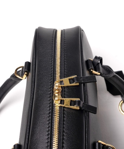 HAYNI（ヘイニ）の「Elliena エリーナ（ハンドバッグ・レディース・ブラック×ゴールド・FREE）」の10枚目の写真