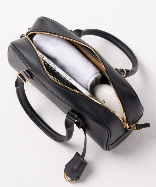 HAYNI（ヘイニ）の「Elliena エリーナ（ハンドバッグ・レディース・ブラック×ゴールド・FREE）」の15枚目の写真