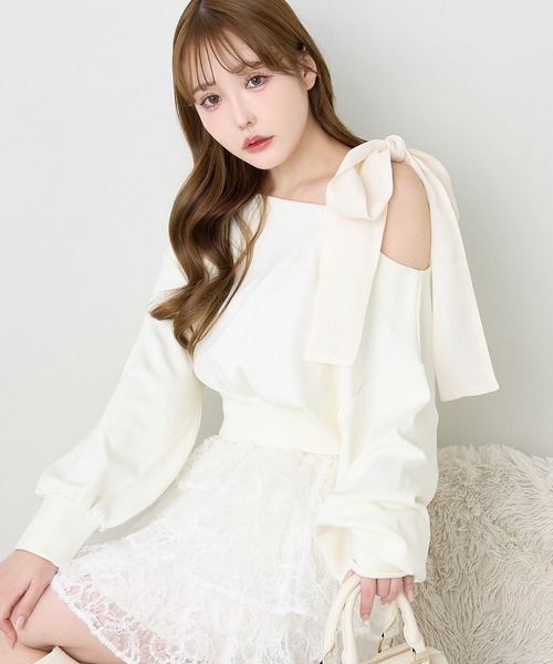 one after another NICE CLAUP 肩リボンワンショルダー セール】肩リボンワンショルトップス（Tシャツ/カットソー）｜one