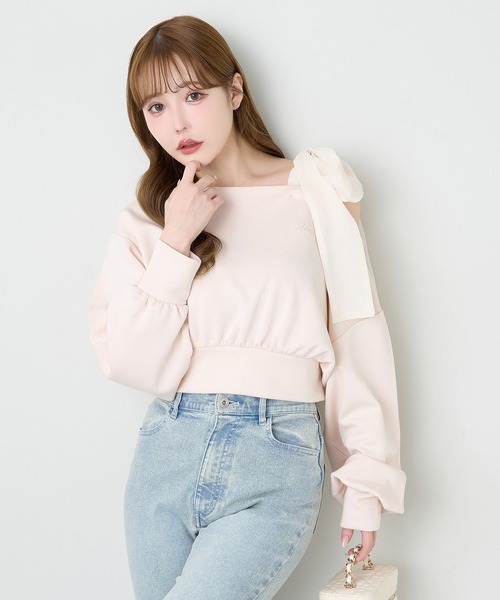 one after another NICE CLAUP（ワンアフターアナザーナイスクラップ）の「肩リボンワンショルトップス（Tシャツ/カットソー・レディース・チャコールグレー/アイボリー/ピンク/ネイビー・FREE）」の7枚目の写真