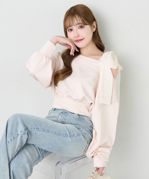 one after another NICE CLAUP（ワンアフターアナザーナイスクラップ）の「肩リボンワンショルトップス（Tシャツ/カットソー・レディース・チャコールグレー/アイボリー/ピンク/ネイビー・FREE）」の9枚目の写真