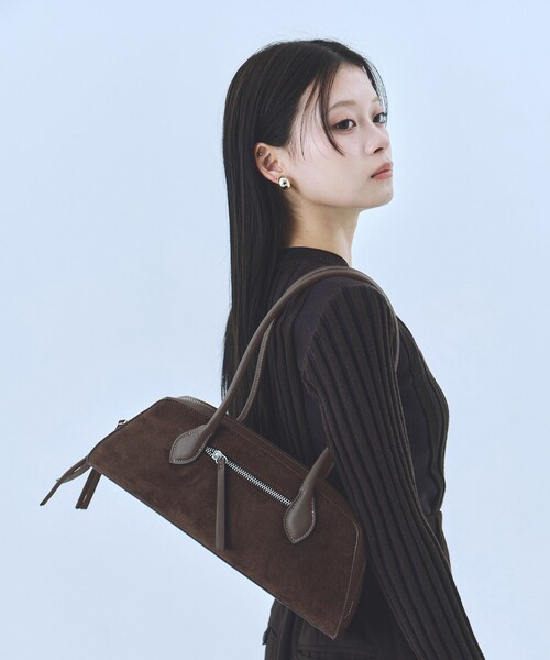 UNITED TOKYO(ユナイテッドトウキョウ)の「【WEB限定カラーあり!】Vegan Leather Shoulder Bag/冬服(ショルダーバッグ・レディース・マルチ/ブラック/ブラウン・FREE)」の3枚目の写真
