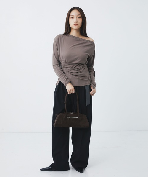 UNITED TOKYO（ユナイテッドトウキョウ）の「Vegan Leather Shoulder Bag｜春夏/ショルダーバッグ/横長バッグ/ハンドバッグ/ヴィーガンレザー/スエード（ショルダーバッグ・レディース・マルチ/ブラック/ブラウン・FREE）」の13枚目の写真