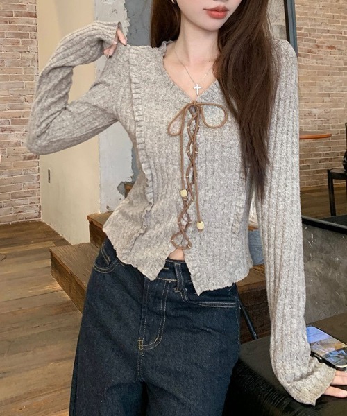 ReRe(リリ)の「レースアップリブニット(ニット/セーター・レディース・ライトカーキ・MEDIUM)」の12枚目の写真