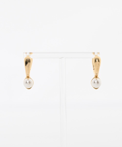 Narcissus(ナルシス)の「パールフープピアス/オケージョン/パーティーシーン(ピアス(両耳用)・レディース・ゴールド/シルバー・FREE)」の2枚目の写真