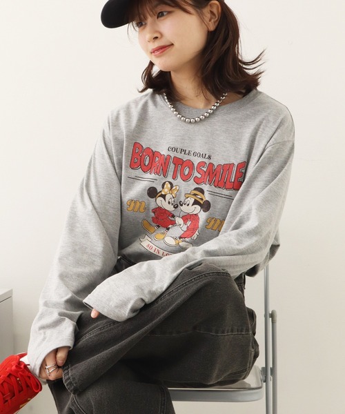 Disney(ディズニー)の「【Disney/ディズニー】ミッキーマウス カレッジロゴ アソートプリント 天竺ロンT(Tシャツ/カットソー・レディース・ベージュ/オートミール/カーキ/杢グレー・M/L)」の2枚目の写真