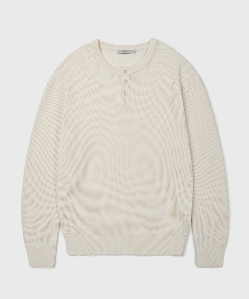 KIIMUIR(キミュア)の「ヘンリーネックプルオーバーニット_アイボリー(ニット/セーター・メンズ・アイボリー・LARGE/X-LARGE/MEDIUM)」の6枚目の写真