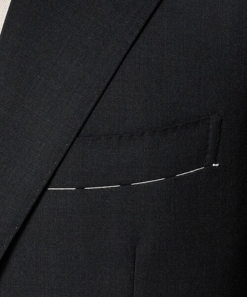 UNITED ARROWS（ユナイテッドアローズ）の「サージ シングル 3ボタン スーツ REGULAR MODEL（セットアップ・メンズ・ダークグレー・48/46/50）」の14枚目の写真