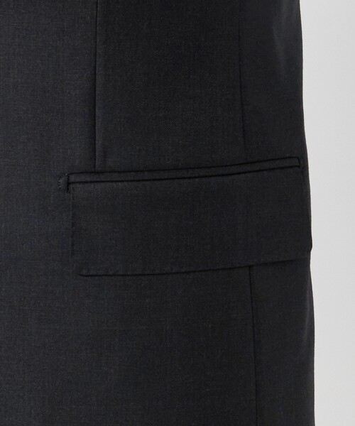 UNITED ARROWS（ユナイテッドアローズ）の「サージ シングル 3ボタン スーツ REGULAR MODEL（セットアップ・メンズ・ダークグレー・48/46/50）」の16枚目の写真