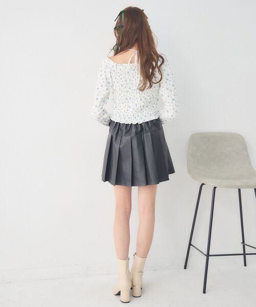 ems excite（エムズエキサイト）の「シャーリングインナーCT（Tシャツ/カットソー・レディース・ブルー系その他/ホワイト系その他/ブラック系その他4/オフホワイト・FREE）」の22枚目の写真