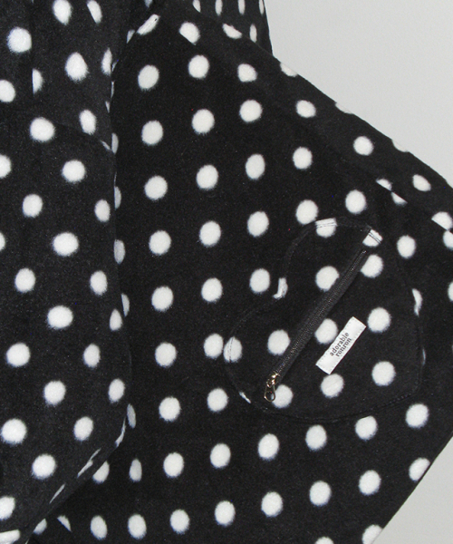 RONRON(ロンロン)の「DOT FLEECE TOTE BAG BLACK(トートバッグ・レディース・その他・FREE)」の5枚目の写真