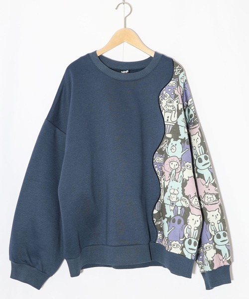 ScoLar Parity(スカラーパリティ)の「353145:Parityキャラ総柄 裏起毛波模様切替プルオーバー(Tシャツ/カットソー・レディース・ブラック/オートミール/ブルー・M)」の1枚目の写真