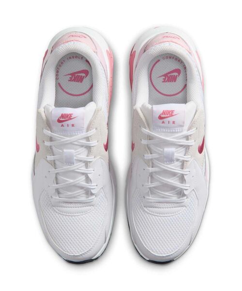 NIKE(ナイキ)の「ナイキ エア マックス エクシー ウィメンズシューズ / Nike Air Max Excee Women's Shoes CD5432-150 White(スニーカー・レディース・ホワイト・26/25.5/25/24.5/23/22.5/22/24/23.5)」の4枚目の写真