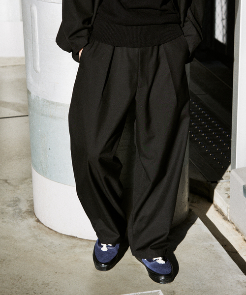 JOURNAL STANDARD(ジャーナルスタンダード)の「TW ツイル オーバー パンツ(その他パンツ・メンズ・チャコールグレー/ブラック/チョコ・SMALL/MEDIUM/LARGE)」の6枚目の写真