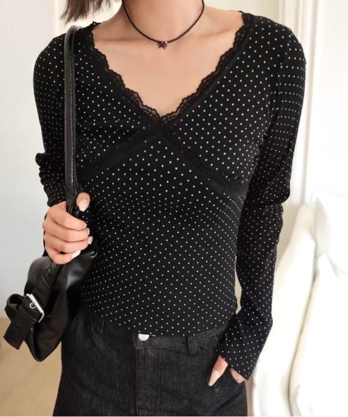 SHEENA(シーナ)の「ミニドットVネックレースロンT(Tシャツ/カットソー・レディース・ブラック・M)」の14枚目の写真