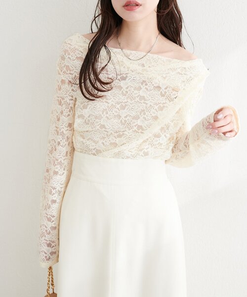 natural couture（ナチュラルクチュール）の「ドレープレースプルオーバー（Tシャツ/カットソー・レディース・チャコールグレー/オフホワイト/ブラック・FREE）」の8枚目の写真