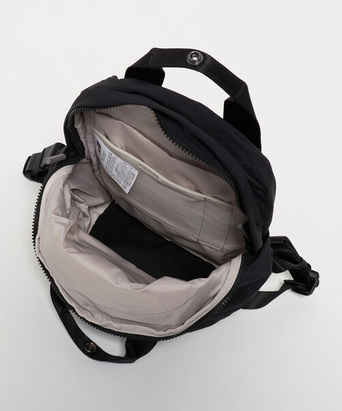 THE NORTH FACE（ザノースフェイス）の「＜THE NORTH FACE＞ネバーストップミニバックパック / リュック（7L）（バックパック/リュック・レディース・ブラック・FREE）」の10枚目の写真