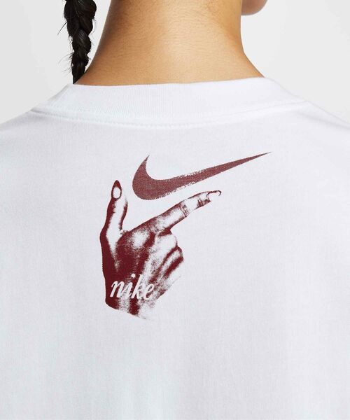NIKE（ナイキ）の「ナイキ スポーツウェア ウィメンズ オーバーサイズド ロングスリーブ Tシャツ / Nike Sportswear Women's Oversized Long-Sleeved T-Shirt IH7696-100 White（Tシャツ/カットソー・レディース・ホワイト・L/XS/S/M/XL）」の8枚目の写真