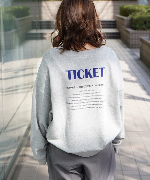 abahouse mavie（アバハウスマヴィ）の「【裏毛】ロゴスウェット/長袖/トレーナー/バックプリント/春カラー（スウェット・レディース・サックスブルー/チャコールグレー/グレー/ピンク・フリー）」の6枚目の写真