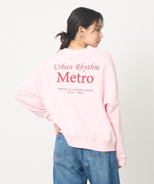 abahouse mavie(アバハウスマヴィ)の「【軽やか素材】ロゴスウェット/長袖/トレーナー/バックプリント/春カラー(スウェット・レディース・サックスブルー/チャコールグレー/グレー/ピンク・フリー)」の14枚目の写真