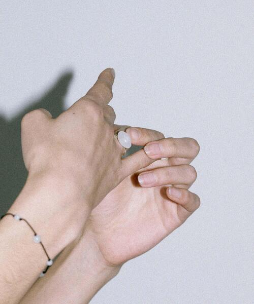 SMELLY(スメリー)の「SMELLY so’ oval white jade ring(リング・レディース・シルバー系その他・11)」の3枚目の写真