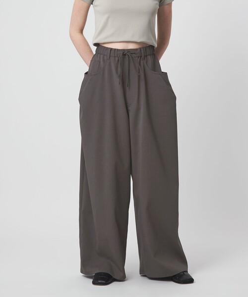 ASTRAET（アストラット）の「＜ASTRAET＞ポケット/ダーツ イージーワイドパンツ（その他パンツ・レディース・ダークグレー/オフホワイト・00/1/0）」の6枚目の写真