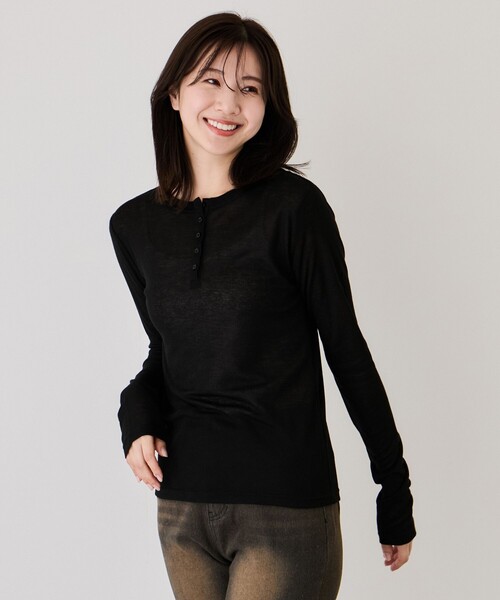 Jayro(ジャイロ)の「ヘンリーネックプルオーバー(Tシャツ/カットソー・レディース・ブラック/ホワイト系その他・M)」の5枚目の写真