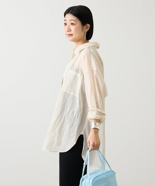 russet（ラシット）の「シアーオーバーシャツ（シャツ/ブラウス・レディース・ブルー/アイボリー・FREE）」の4枚目の写真