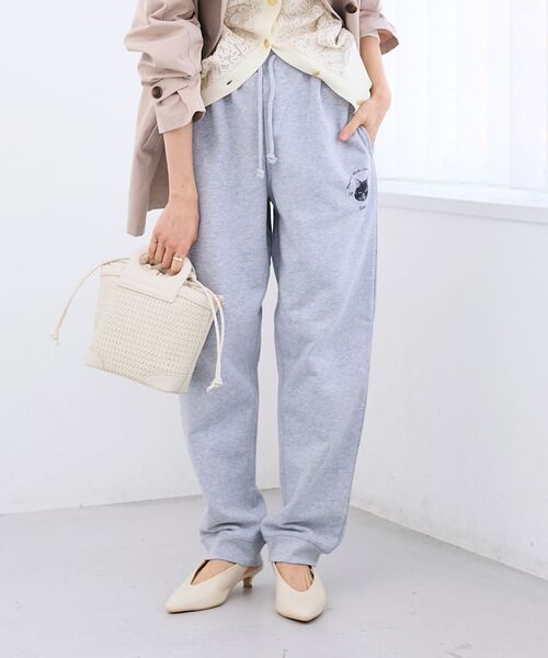 le.coeur blanc(ルクールブラン)の「Regency Works 別注CATスエットパンツ(スウェットパンツ・レディース・グレー/チャコールグレー・38)」の11枚目の写真