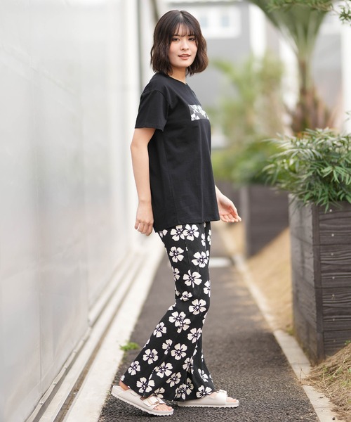 BILLABONG（ビラボン）の「BILLABONG/ビラボン レディース フレアパンツ LAST SUMMER FLARE LEGGING BG013U07 ムラサキスポーツ限定（その他パンツ・レディース・アクア/ブラック・M）」の6枚目の写真