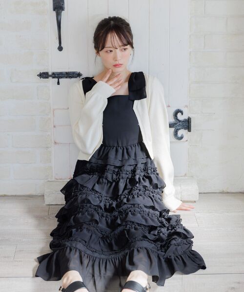 ems excite（エムズエキサイト）の「【セットアイテム】フリルティアードOP＆カーデSET（ワンピース・レディース・ブラック/ナチュラル/ピンク・FREE）」の5枚目の写真