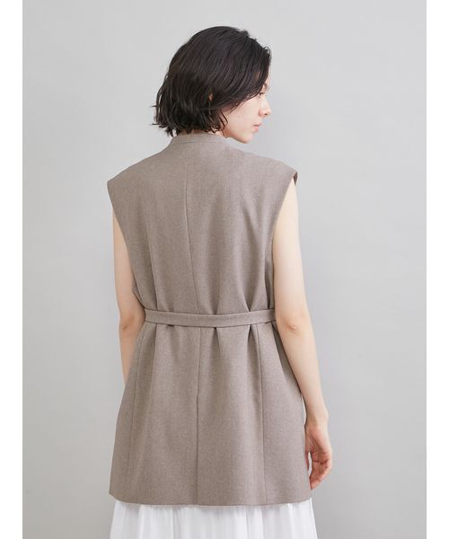 Mila Owen（ミラオーウェン）の「共ベルト付きオーバーサイズノーカラーベスト（その他アウター・レディース・ベージュ/アイボリー/マルチ・0/1）」の11枚目の写真