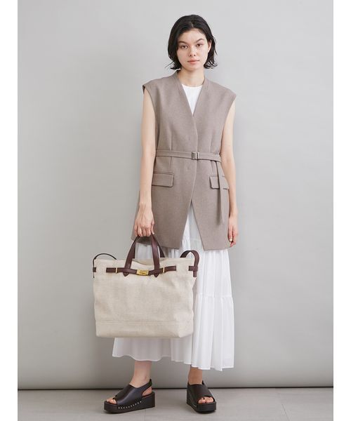 Mila Owen（ミラオーウェン）の「共ベルト付きオーバーサイズノーカラーベスト（その他アウター・レディース・ベージュ/アイボリー/マルチ・0/1）」の19枚目の写真