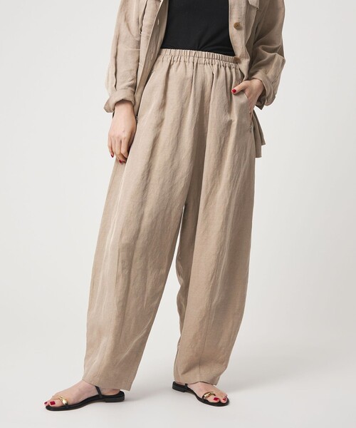 conte（コンテ）の「＜conte＞ボリューム イージーパンツ（その他パンツ・レディース・ベージュ/ホワイト・38/36）」の3枚目の写真