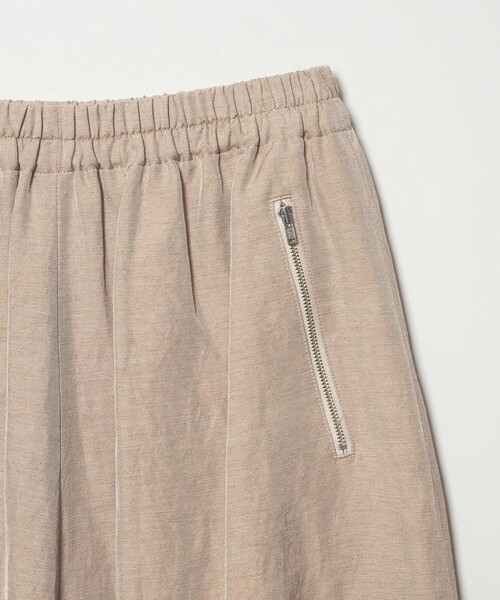 conte（コンテ）の「＜conte＞ボリューム イージーパンツ（その他パンツ・レディース・ベージュ/ホワイト・38/36）」の11枚目の写真