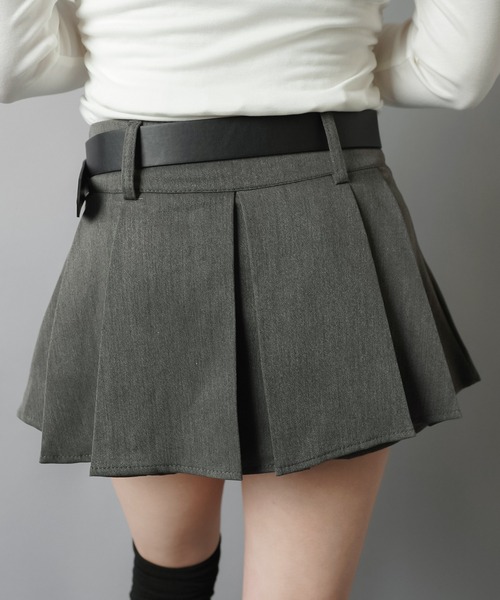 SPINNS（スピンズ）の「プリーツミニスカート/ベルト付き/インナーパンツ付き（スカート・レディース・グレー/ブラック・ONESIZE）」の5枚目の写真
