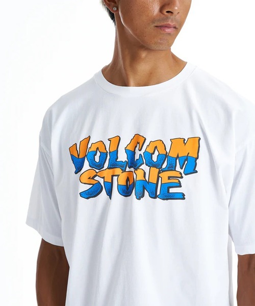 VOLCOM(ボルコム)の「VOLCOM/ボルコム 水着 ラッシュガード 半袖 Tシャツ BURNING SURF SS TEE VLY261015(ラッシュガード・メンズ・オリーブ/ホワイト/ブラック・XL/L/M)」の9枚目の写真