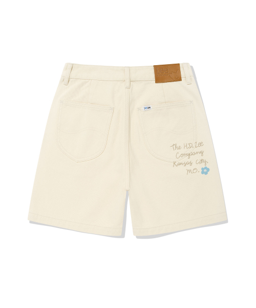 Wacky WiLLy（ワッキーウィリー）の「[ワキウィリー x Lee] ウィメンズデニムショーツクリーム（その他パンツ・レディース・その他・SMALL/MEDIUM）」の3枚目の写真