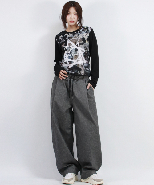 DEMARC（ドゥマーク）の「Grunge washing side one tuck curved wide pants charcoal（その他パンツ・レディース・チャコール・MEDIUM/LARGE）」の9枚目の写真