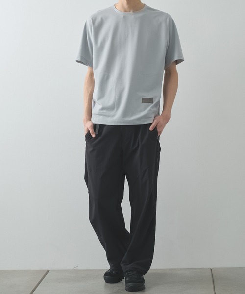 POLIQUANT(ポリクアント)の「【POLIQUANT/ポリクアント】THE DEFORMED PTRN. S/S PULLOVER(Tシャツ/カットソー・メンズ・ブラック/ライトグレー・1/2)」の8枚目の写真