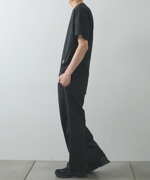 POLIQUANT(ポリクアント)の「【POLIQUANT/ポリクアント】THE DEFORMED PTRN. S/S PULLOVER(Tシャツ/カットソー・メンズ・ブラック/ライトグレー・1/2)」の13枚目の写真