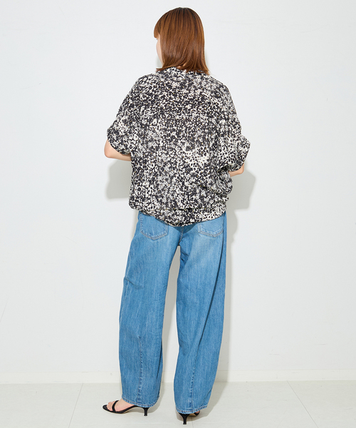 journal standard L'essage(ジャーナルスタンダードレサージュ)の「DEVEAUX GOLDラメモノトーンシャツ 2(シャツ/ブラウス・レディース・ブラック系その他/ベージュ・FREE)」の5枚目の写真