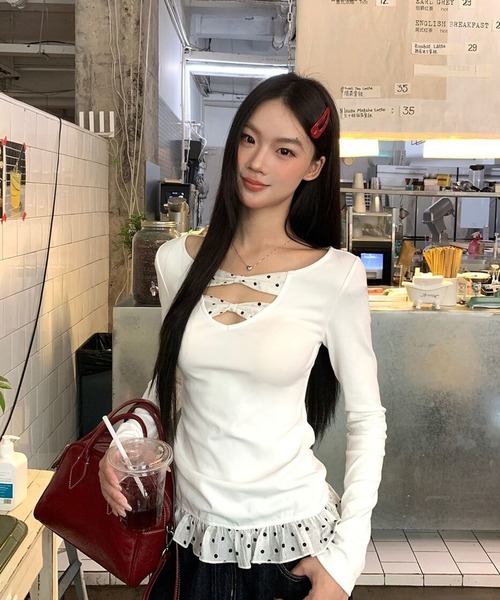 AsheKsha（アシクシャ）の「純欲スタイルのセクシーギャル、ボディコン風（Tシャツ/カットソー・レディース・ホワイト・M）」の6枚目の写真