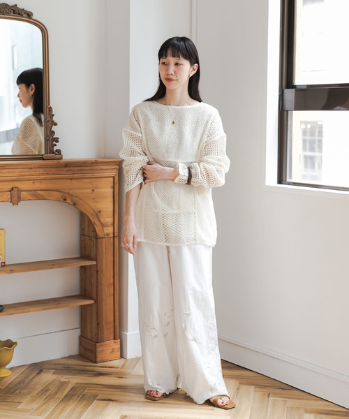 URBAN RESEARCH DOORS(アーバンリサーチドアーズ)の「2wayメッシュプルオーバー(ニット/セーター・レディース・カーキ/アイボリー・FREE)」の9枚目の写真