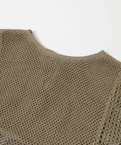 URBAN RESEARCH DOORS(アーバンリサーチドアーズ)の「2wayメッシュプルオーバー(ニット/セーター・レディース・カーキ/アイボリー・FREE)」の20枚目の写真