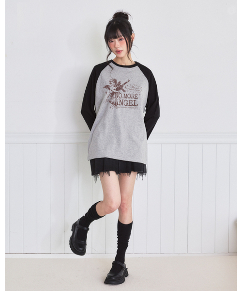 ESCAPEFROM(エスケープフロム)の「ノモアエンジェルプリントセミオーバーフィットロングスリーブグレー(Tシャツ/カットソー・レディース・その他・MEDIUM)」の5枚目の写真