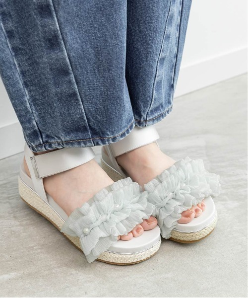 RANDA(ランダ)の「パール×シアーフリルスポーツサンダル(サンダル・レディース・ミント/アイボリー/ブラック・M/S/L/LL)」の17枚目の写真