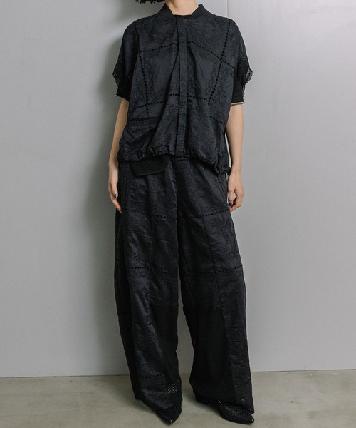 MARECHAL TERRE(マルシャルテル)の「レースワイドコクーンパンツ(その他パンツ・レディース・オフホワイト/ブラック・MEDIUM)」の8枚目の写真