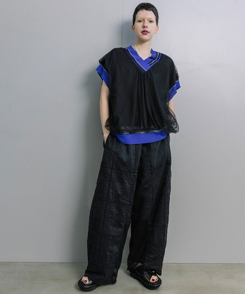 MARECHAL TERRE(マルシャルテル)の「レースワイドコクーンパンツ(その他パンツ・レディース・オフホワイト/ブラック・MEDIUM)」の9枚目の写真