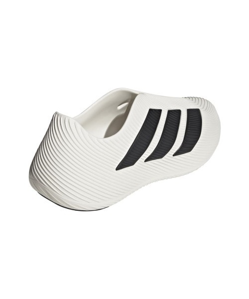 adidas(アディダス)の「アディダス adidas ピュアチル サンダル(サンダル・メンズ・ホワイト×ブラック・24.5cm/28.5cm/27.5cm/26.5cm/25.5cm/23.5cm)」の5枚目の写真